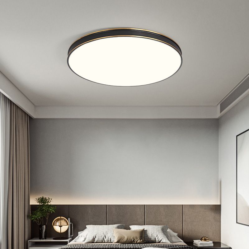 1-Light Round Flush Light Modern Metal Flush Mount Ceiling Light