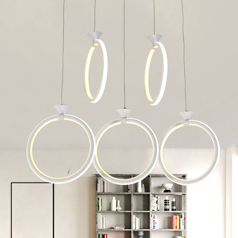 Multi-Ring Cluster Pendant Contemporary Acrylic 3/5-Head Kitchen Suspension Lamp in Warm/White/Natural Light