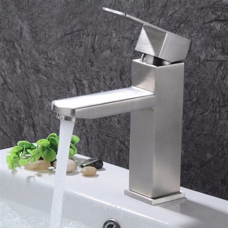 Contemporary Style Faucets One Lever Handles Vessel Sink Bathroom Faucet