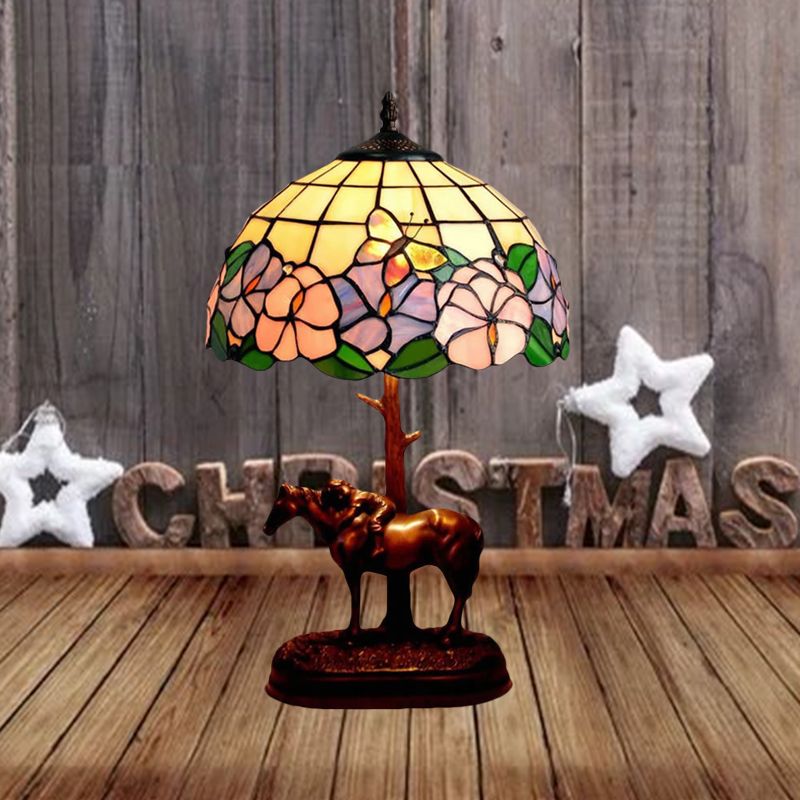 Tiffany Butterfly-In-Flowers Night Lamp Single-Bulb Gridded Stained Glass Table Lighting in Coffee