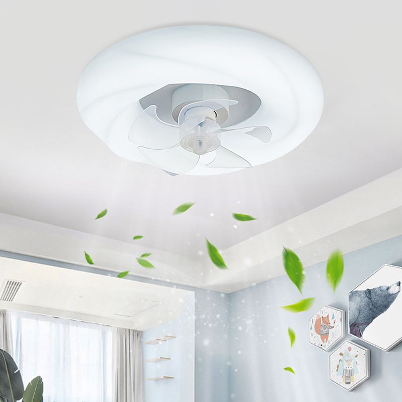 Nordic Style Ceiling Fan Lamp Round Shape Ceiling Fan Light for Children's Room