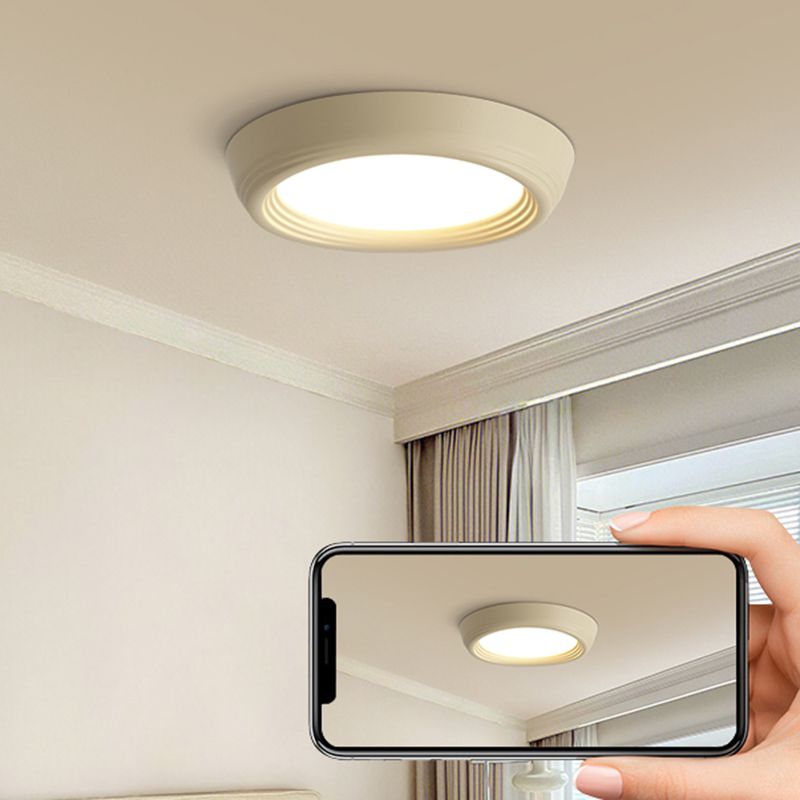 Resin LED Flush Mount Nordic Circle Ceiling Light Fixture for Bedroom