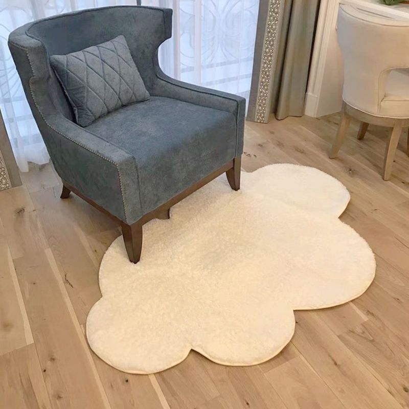 White Simple Rug Cotton Blend Solid Color Indoor Rug Anti-Slip Backing Pet Friendly Area Carpet for Living Room