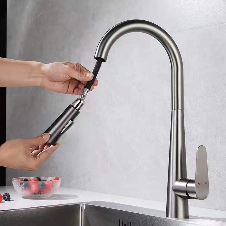 Modern Retractable Kitchen Faucet Stainless Steel 1-Handle High Arc Kitchen Faucet