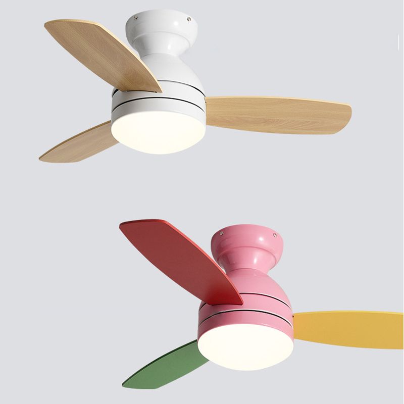 Metal Ceiling Fan Lamp Modern Style 1 Light Ceiling Fan Lighting for Children's Room