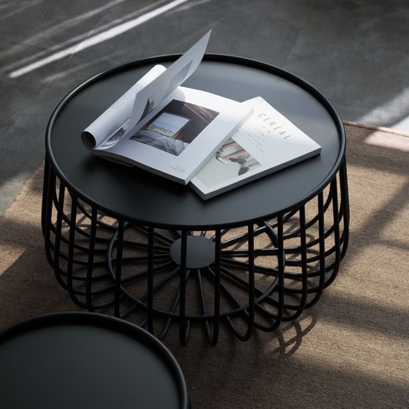 Tray Top Iron Coffee Table Round Metel Cocktail Table in Black