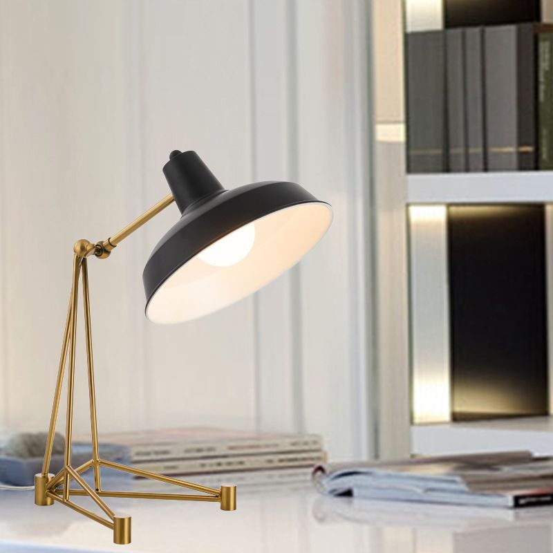 1 Head Bedroom Task Lighting Modern Black Night Table Lamp with Domed Metal Shade