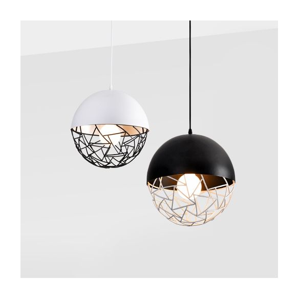 Hollow Design Metal Sphere Pendant Light Fixture 1 Bulb Contemporary Suspended Light in Black/White