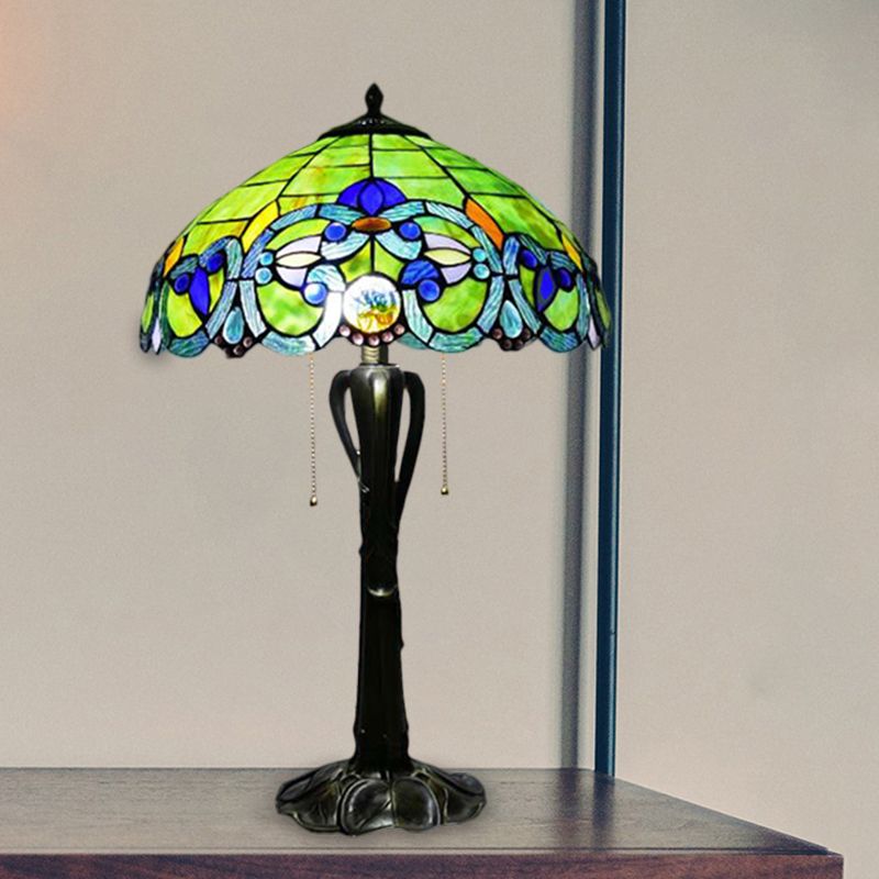 Cone/Dome Nightstand Lighting Victorian Cut Glass 2-Head Gold Pull Chain Table Lamp with Blossom Pattern