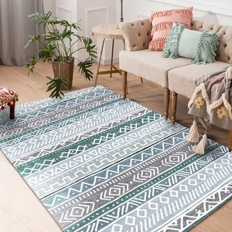 Multicolor Vintage Area Rug Polyester Tribal Print Rug Non-Slip Backing Indoor Rug for Living Room