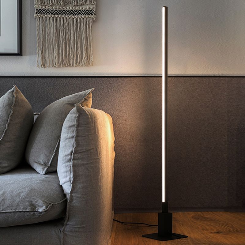 Schlafzimmer im nordischen Stil Schlafzimmer Lampe Aluminium Linear LED -Boden Leslicht Lesen