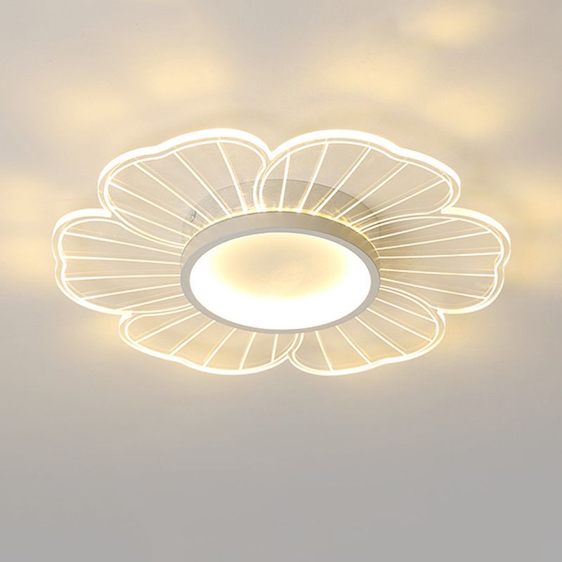 Metal LED Flush Mount Flower Shape in Clear Minimalist Ceiling Flush