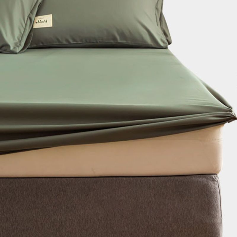 Twill Soft Fitted Sheet Breathable Whole Colored Non-Pilling Fade Resistant Polyester