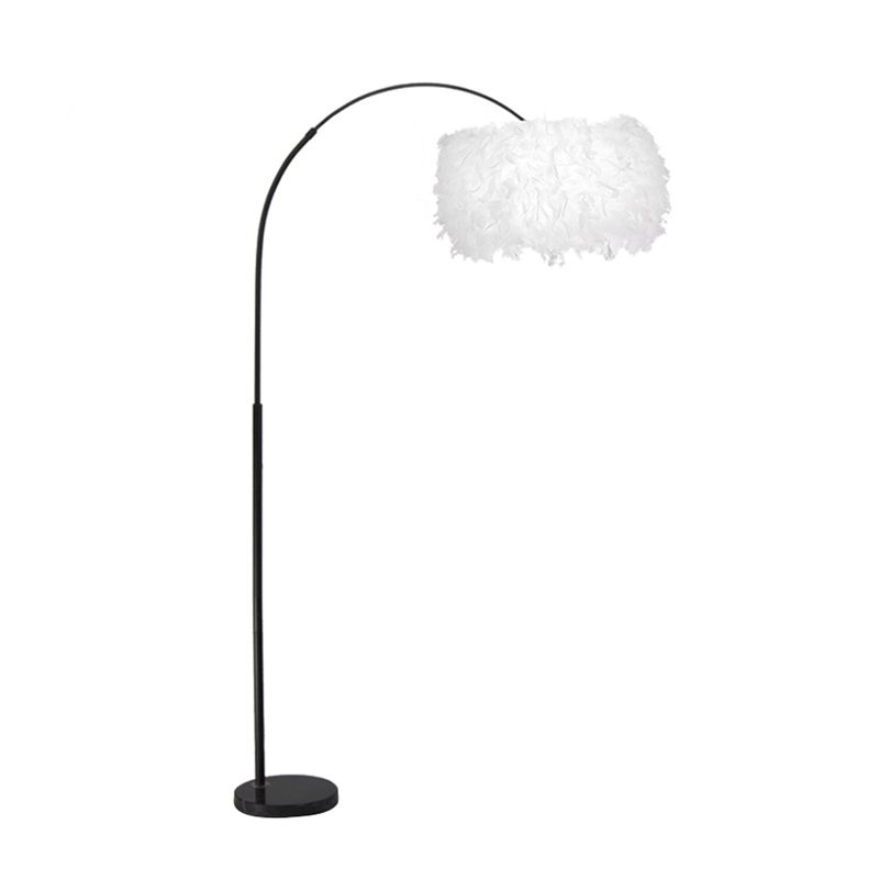 Modern Floor Lamp Household Floor Lighting Fixture with Feather Shade for Sitting Room