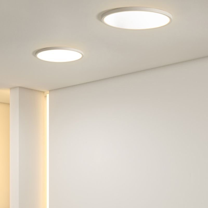 Modern Metal Ceiling Light Circle Shape Flush Mount with Acrylic Shade for Living Room