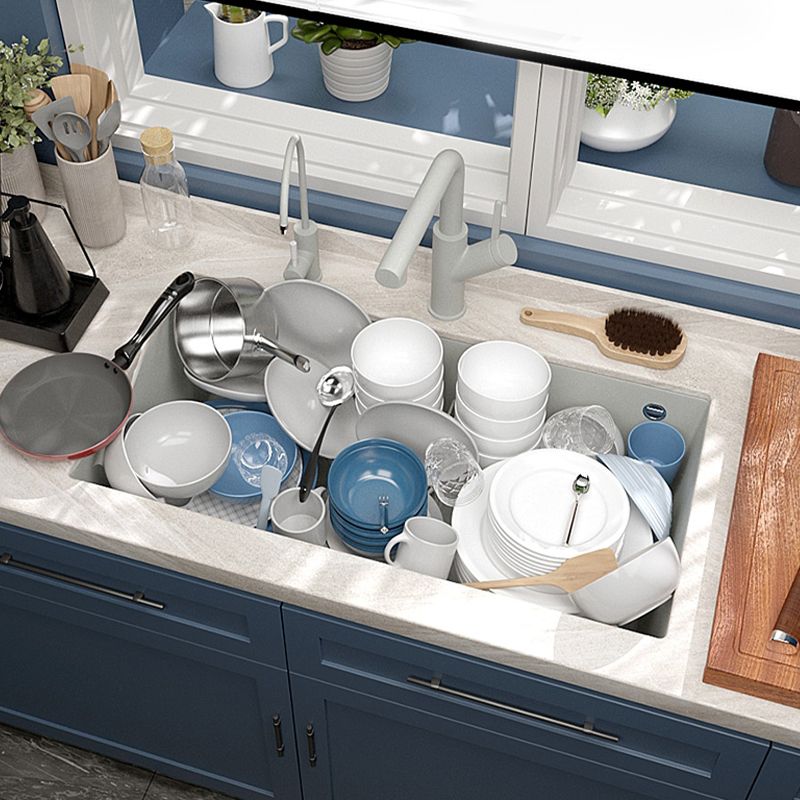 Contemporary Style Kitchen Sink Undermount Kitchen Sink with Drain Strainer Kit