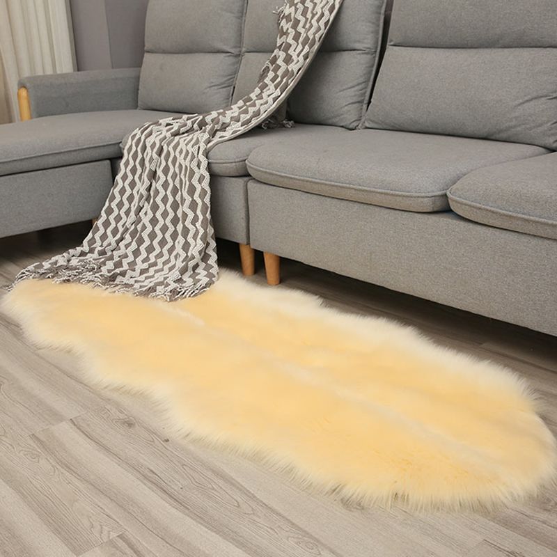 Simple Area Carpet Modern Solid Color Polyester Carpet Non-Slip Backing Shag Rug for Living Room