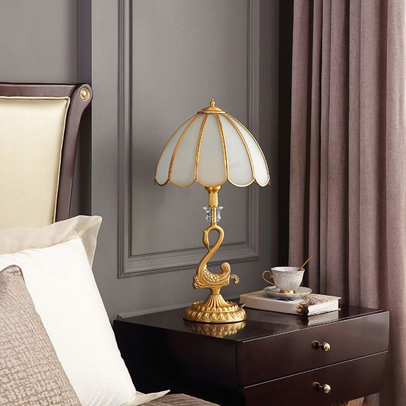 Beveled Glass Scalloped Table Lamp Classic Style 1 Head Bedside Nightstand Lighting in Brass