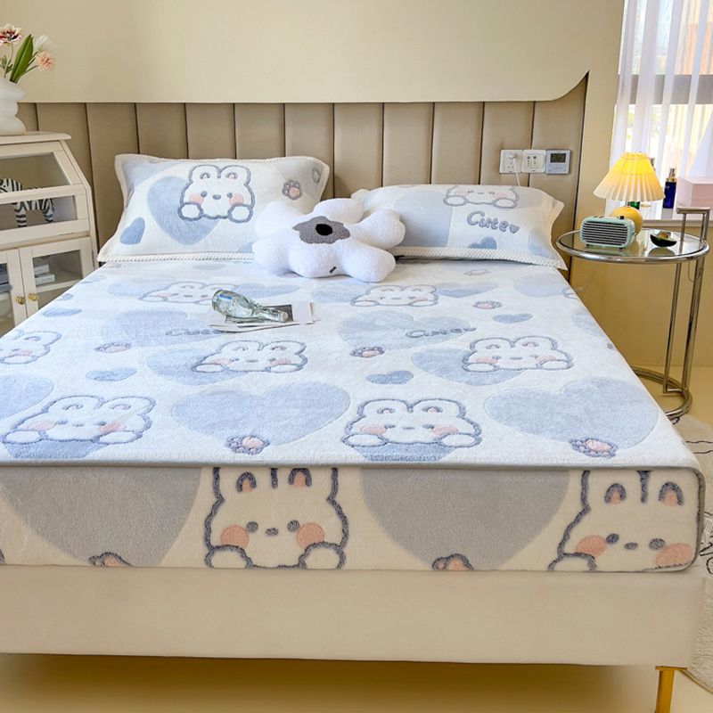 Animal Print Super Soft Modern Fitted Flannel Sheet for Bedroom