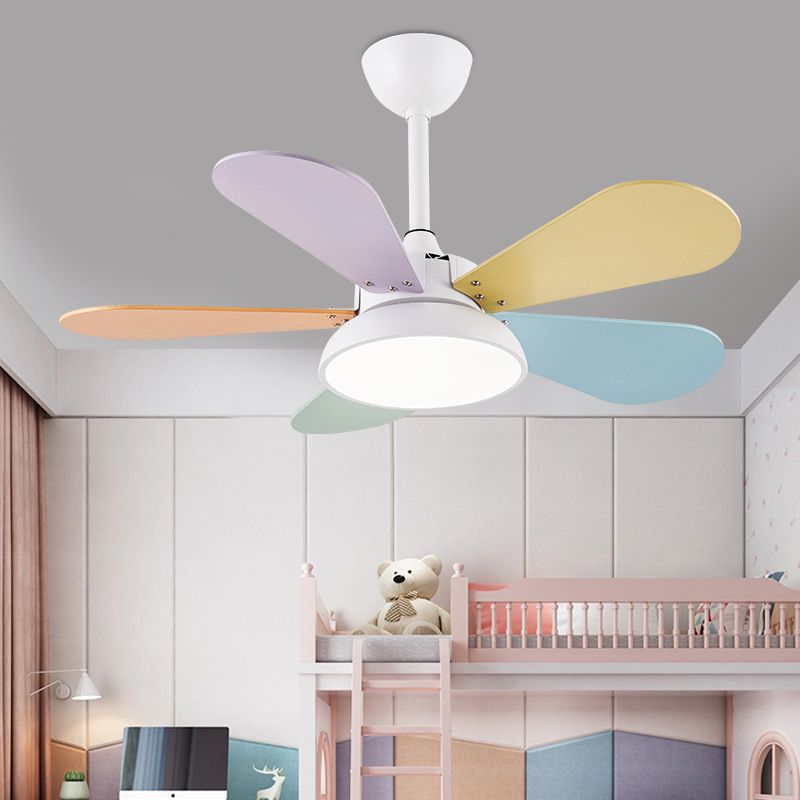 Ceiling Fan Lamp Nordic Style LED Metal Ceiling Flush Mount Light for Kids Bedroom