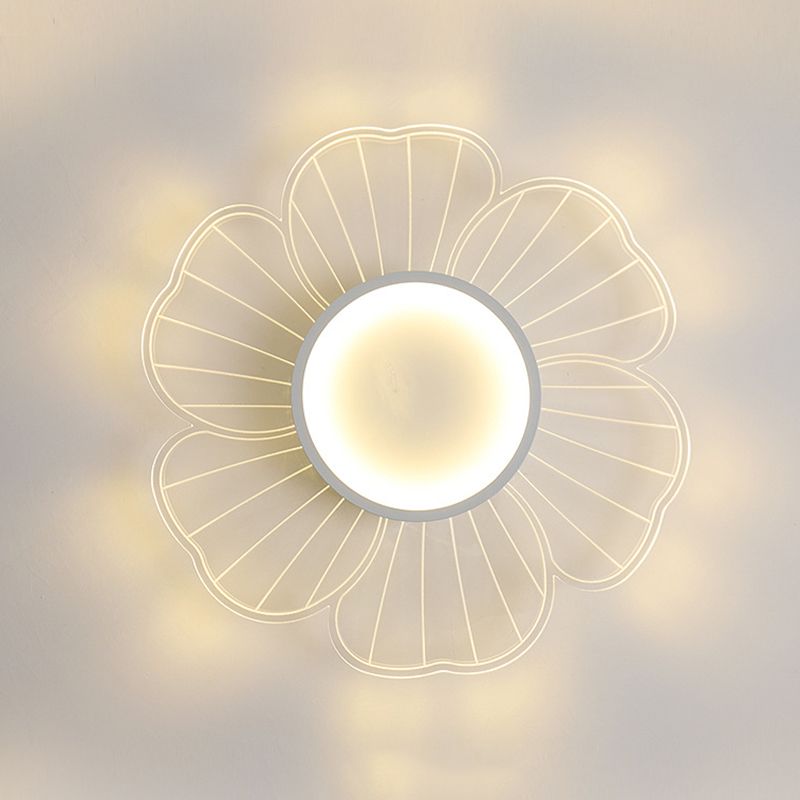 White Flower Ceiling Flush Mount Light Simple LED Acrylic Ceiling Mount Light Fixture