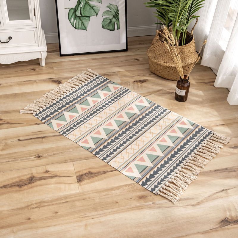 Classic Geometric Printed Rug Multi-Colored Cotton Blend Carpet Easy Care Washable Rug with Fringe for Bedroom