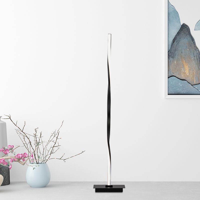 Metallic Spiral Line Floor Reading Lamp Minimalist Black/Silver LED Stand Up Lighting in Warm/White/Natural Light