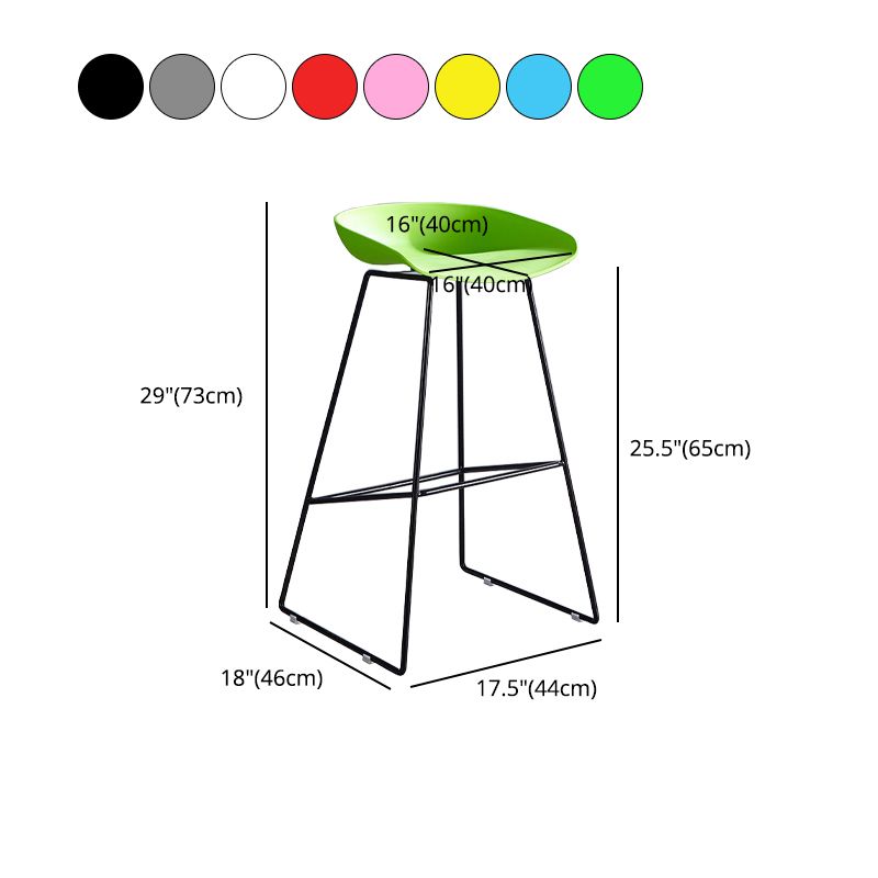 Scandinavian Coffee Shop Footrest Stool Matte Finish Plastic Bar Stool