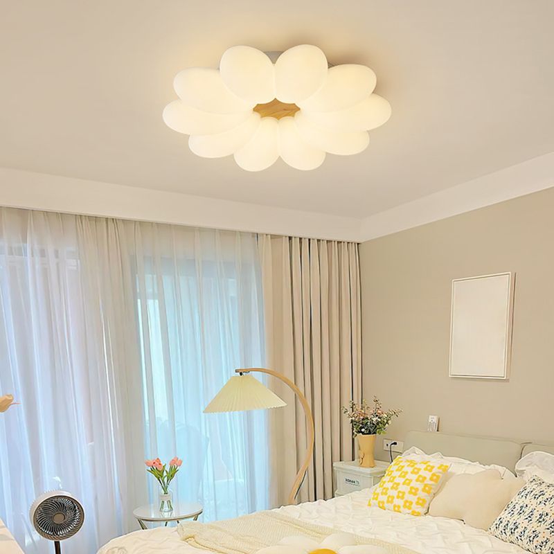 Flower Shape Flush Chandelier Lighting Modern Flush Mount Lighting in White Finish