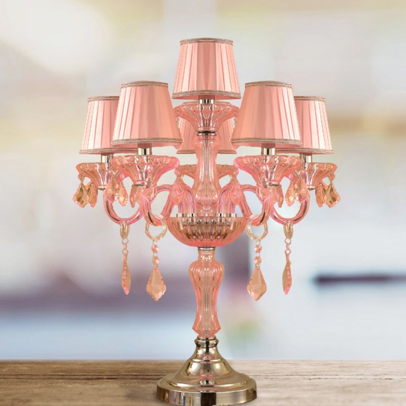 Kerzenschlafzimmertisch Licht traditionelle Kristallspeere 5/6/7 Lampen -Rosa -Nachttisch -Lampe mit Faltenstoffschatten