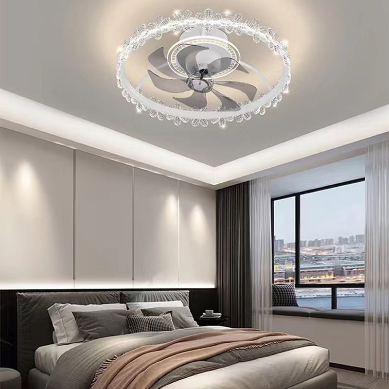 7-Blade Modern Ceiling Fan Metallic Polish Finish Fan with Light for Home