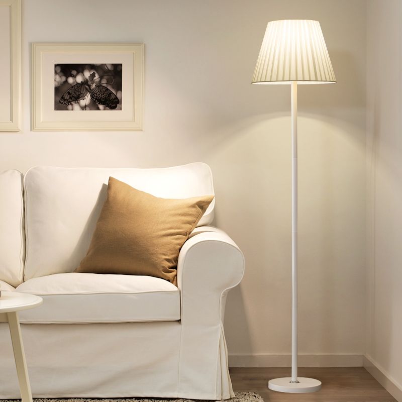 Fabric Floor Standing Lamp Simplicity Style Floor Light for Bedroom