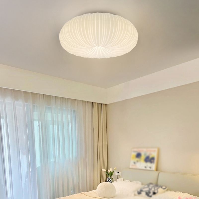 Round Shape Plastic Flush Mount Light Modern Style 1 Light Ceiling Mount Light in White