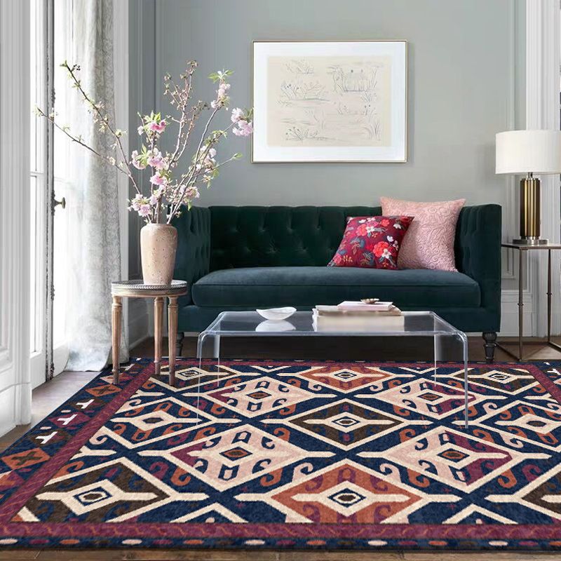 Alfombra de sala de estar marroquí en azul y rojo triángulo estampado alfombra de estampado de poliéster alfombra de área sin deslizamiento