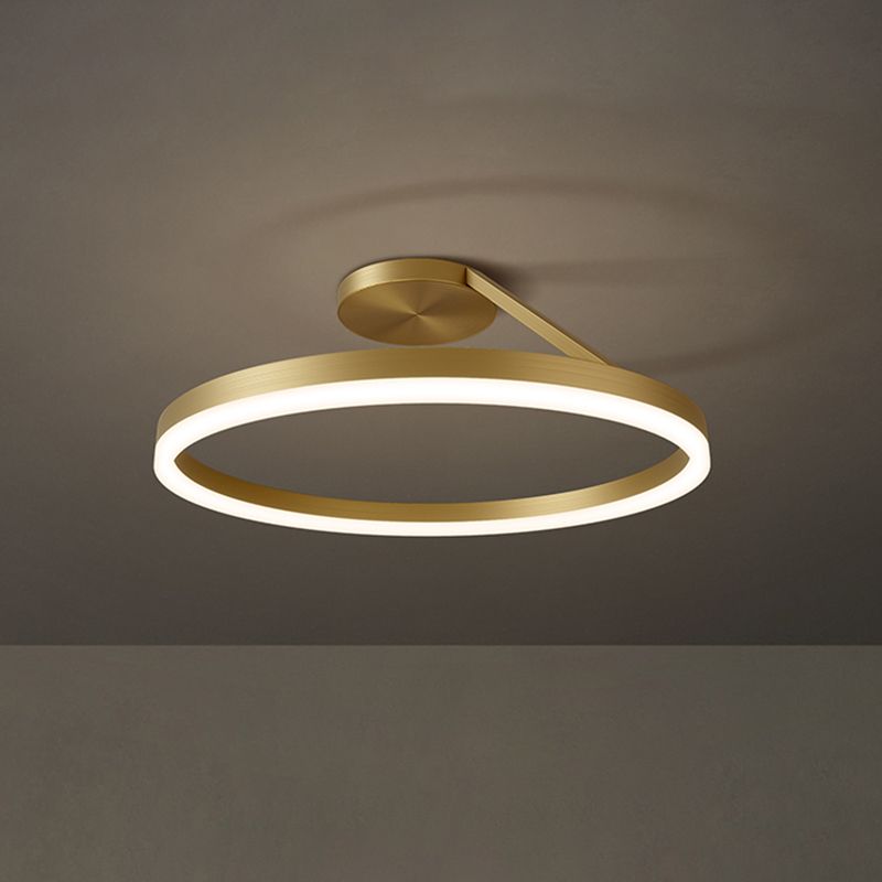 Metal Round Shade Flush Ceiling Light Modern Style 1 Light Flush Mount Fixture in Gold