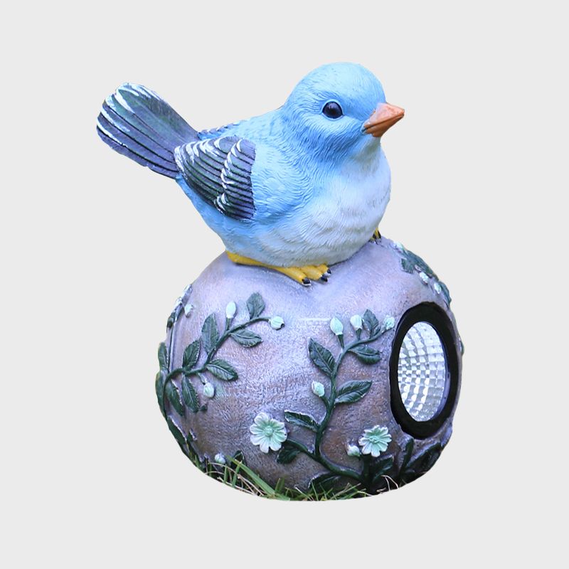 Carved Ball Patio Solar-Power Night Lamp Resin Modern LED Ground Spotlight with Blue/Red Bird Decoration