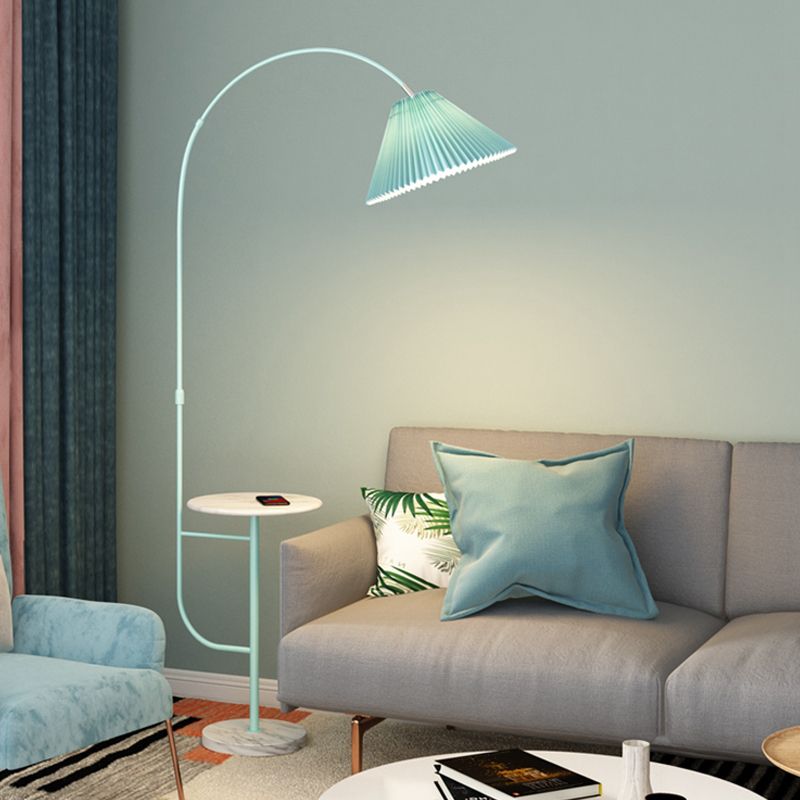 Modern Metal Floor Reading Lamp Conic 1-Light Floor Light with Desktop for Bedroom