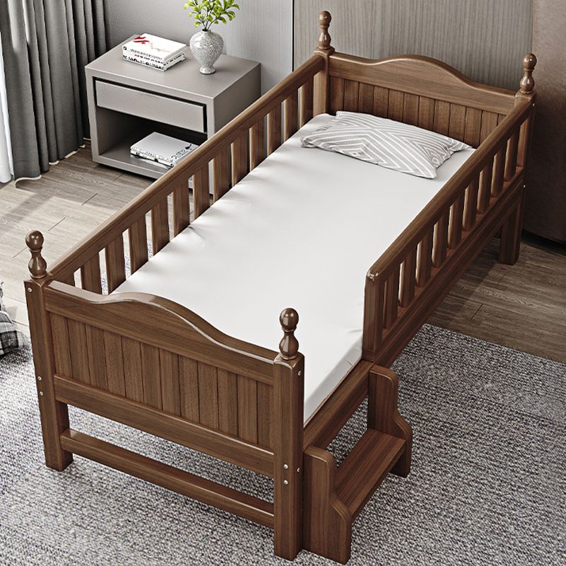 Traditional Brown Nursery Crib in Solid Wood Convertible Crib