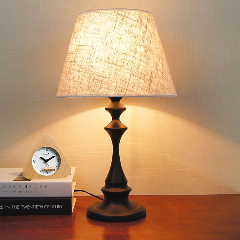 1 Bulb Study Table Light Modern White Small Desk Lamp with Wide Flare Fabric Shade