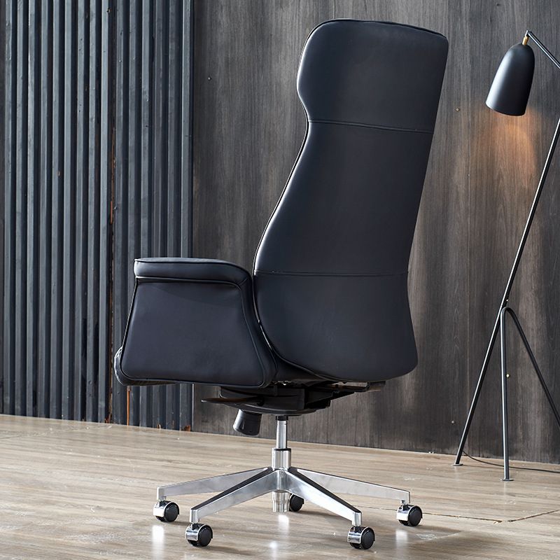 24" Wide Contemporary Managers Chair Black Leather Executive Chair