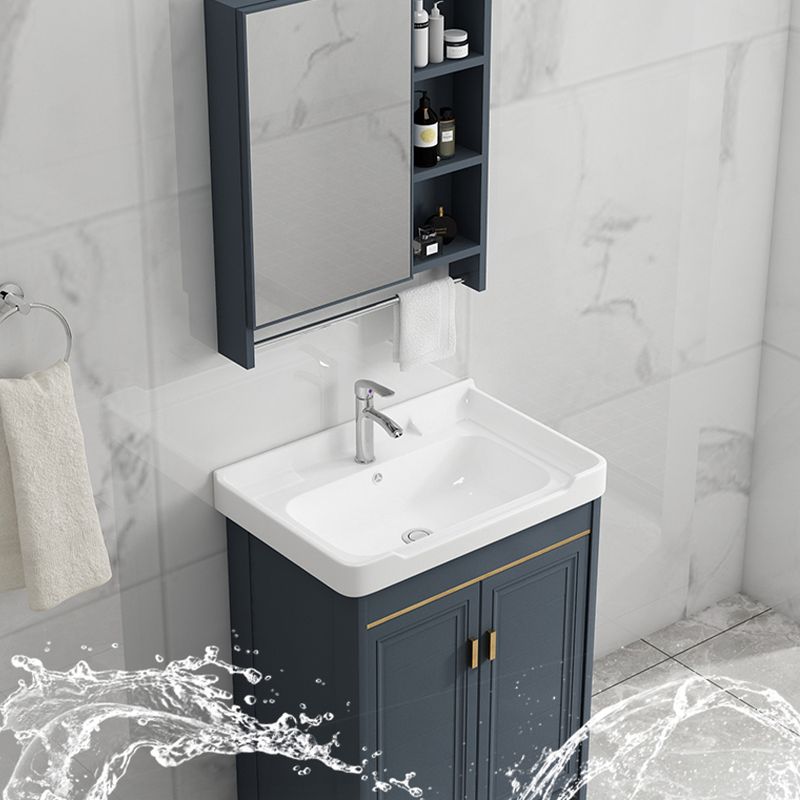 Freestanding Bath Vanity Blue Rectangle Mirror 2 Doors Bathroom Vanity with Single Sink