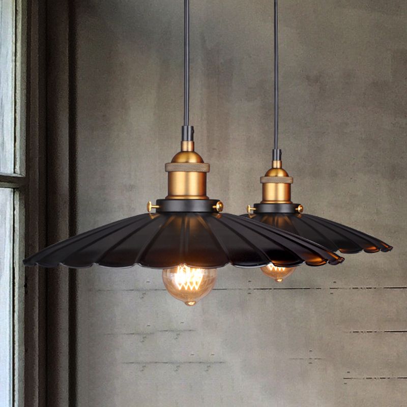 Industrial Style Retro Scalloped Pendant Light 1 Head Iron Lampshade for Restaurant