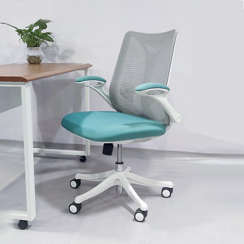 Contemporary Swivel Chair Flip-Up Armrest Mesh Mid-Back Office Chair