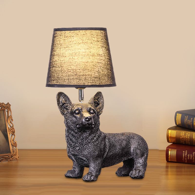 Sitting/Standing Dog Night Table Light Creative Resin 1 Head Black Table Lighting with Barrel Fabric Shade for Bedroom