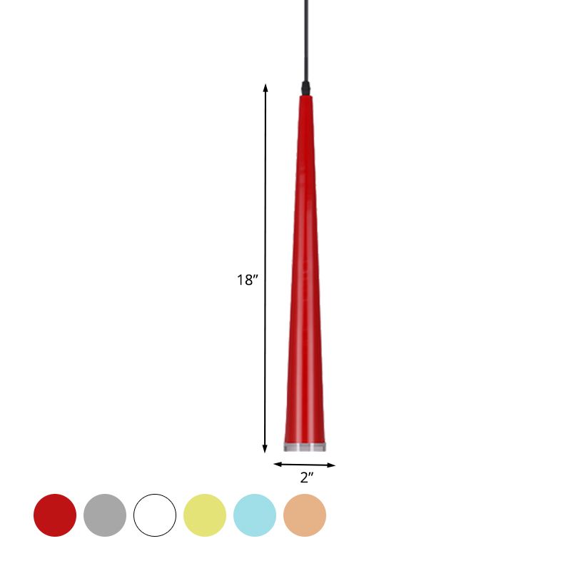 Assorbimento mini a sospensione Macaron Metal 1 Bulb Grey/White/Red Sussed Lighting Freeture sulla tabella
