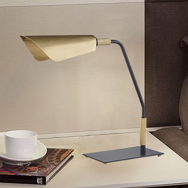 Roll Metal Study Light Colonialism 1 Bulb Bedroom Night Table Lamp in Gold with Rectangle Pedestal