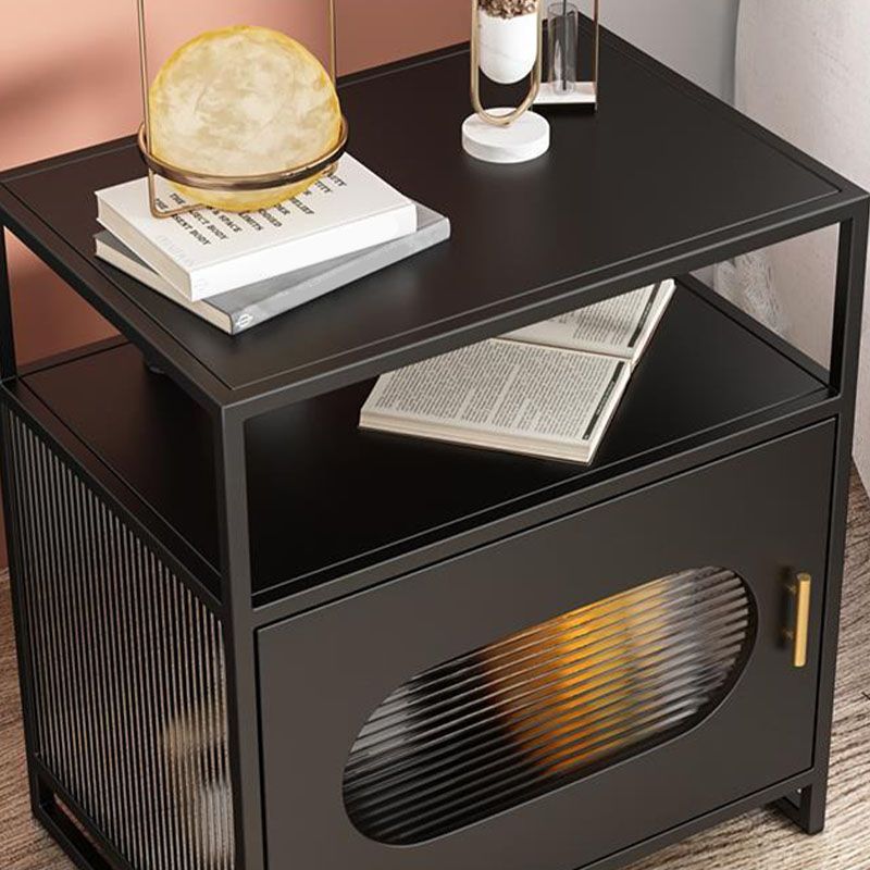 Modern Metal Night Table Storage Bedside Cabinet with Door for Bedroom