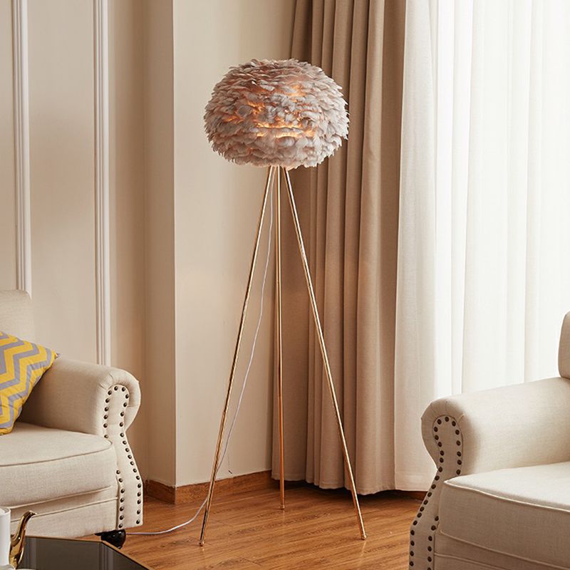 Globe Floor Standing Light Nordic Feather 1-Light Tripod Floor Lamp for Living Room