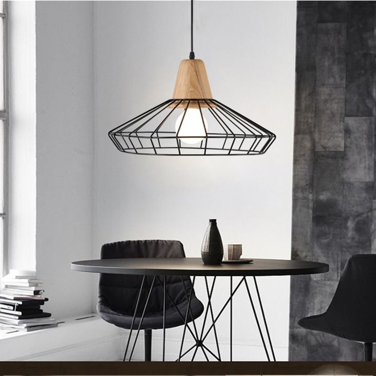 Black Metal 1 Light Pendant Light Industrial Retro Wire Cage Hanging Lamp for Restaurant