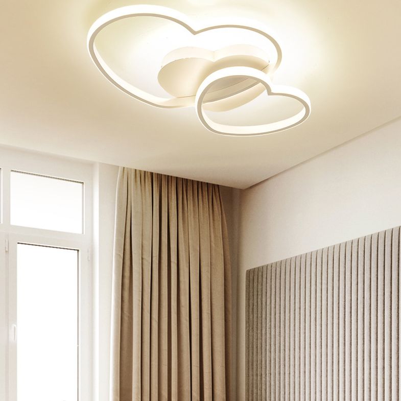 Metal Heart-Shape Flush Mount Lighting Modern Style LED Ceiling Mount Light Fixture